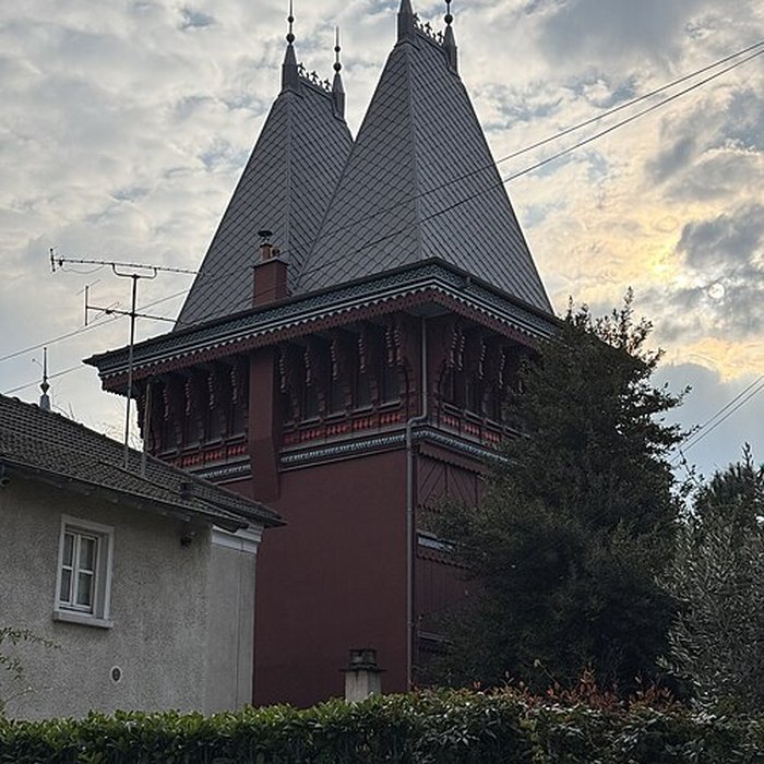 Photo de Vestige du pavillon de la Russie présenté à lExposition Universelle de 1878