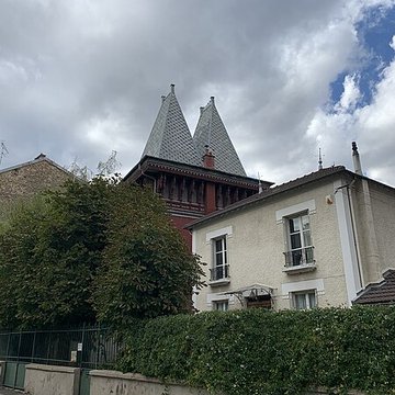 Vestige du pavillon de la Russie présenté à lExposition Universelle de 1878