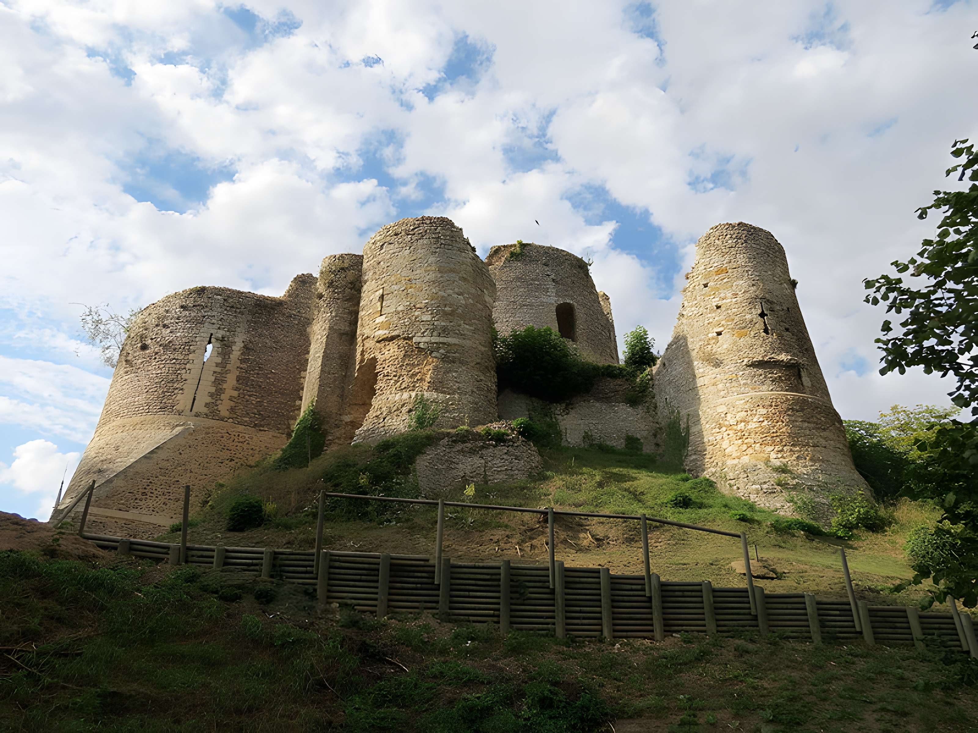 Château de Conches-en-Ouche