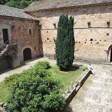 Prieuré de Comberoumal