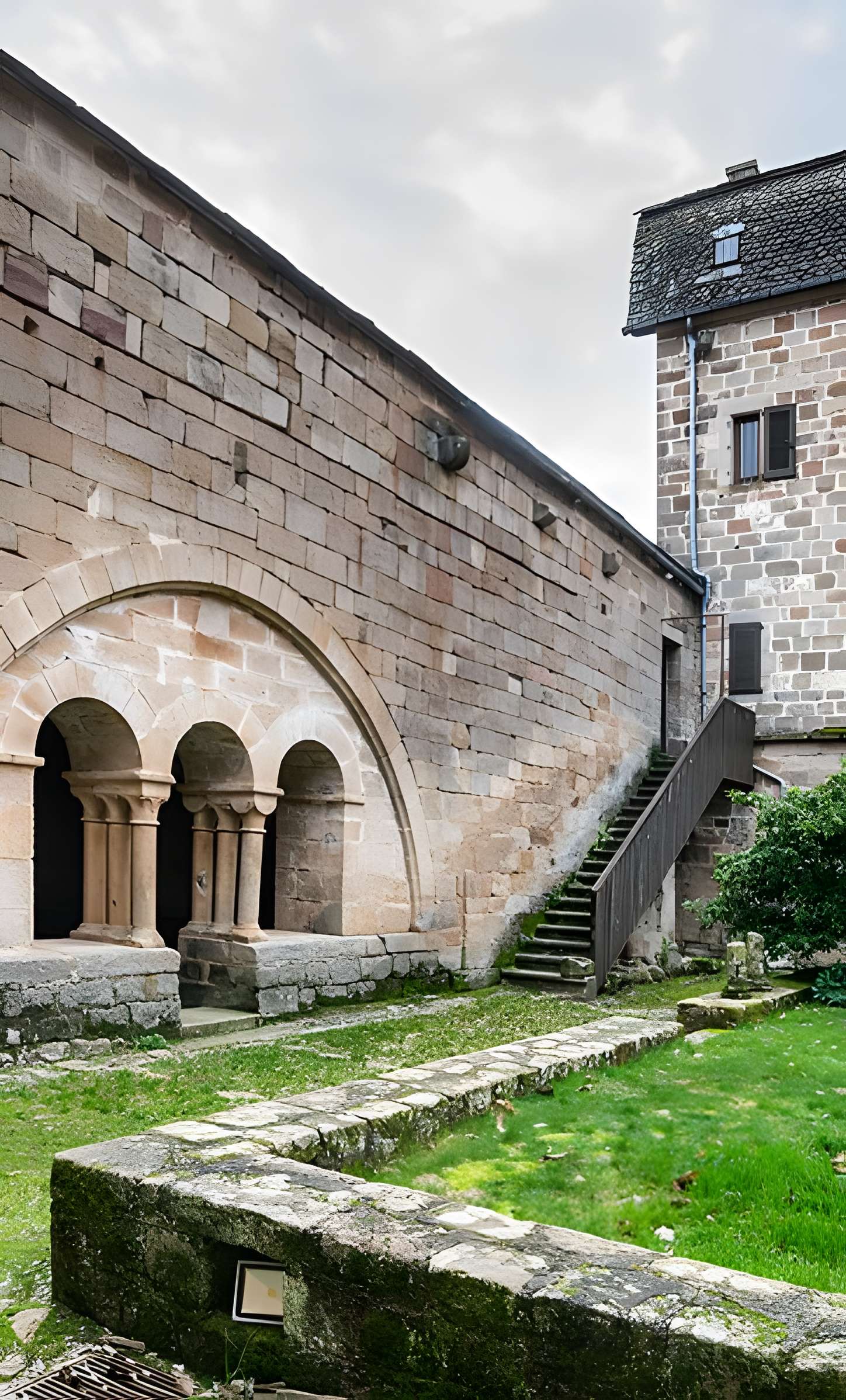 Prieuré de Comberoumal