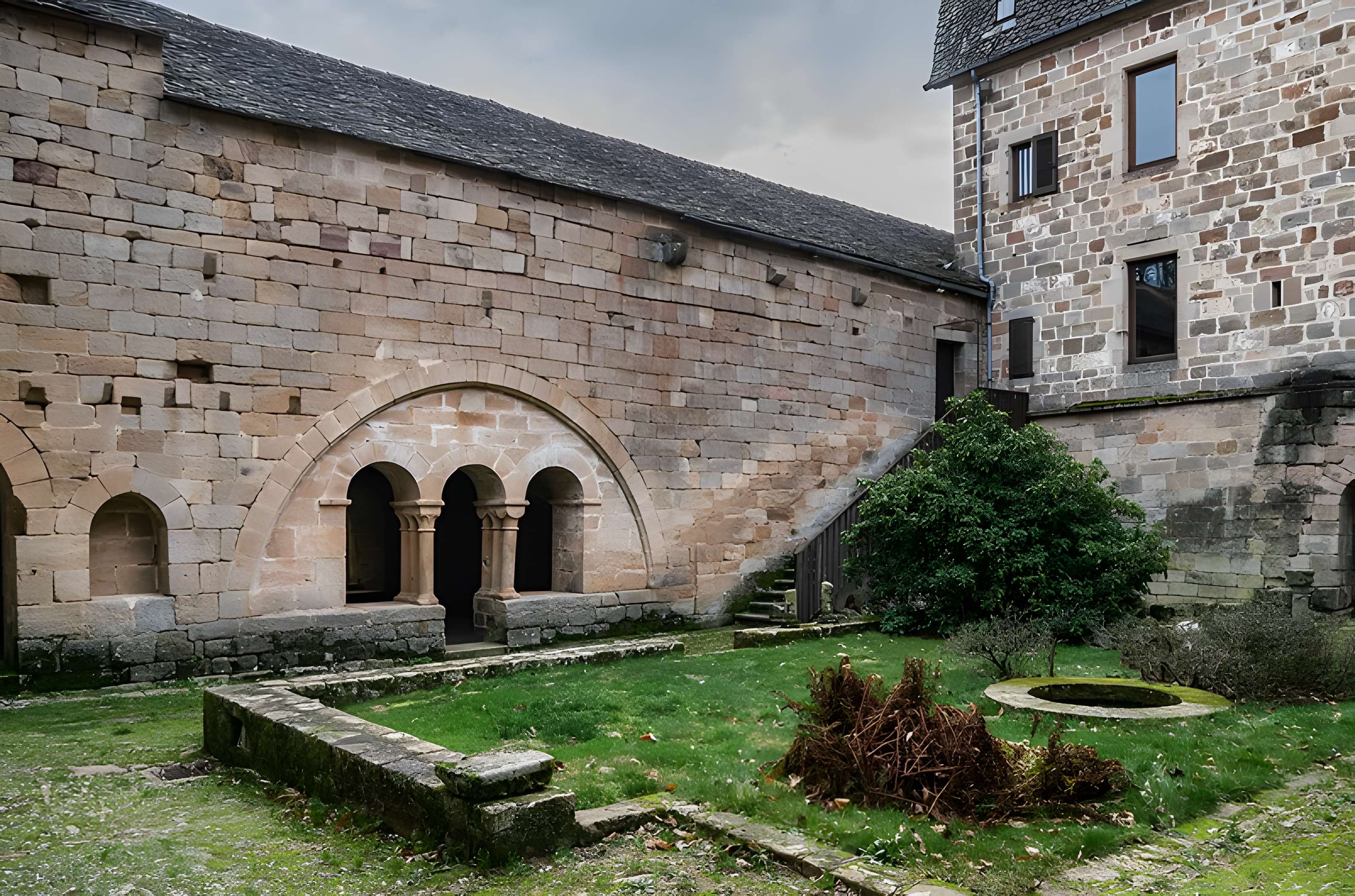 Prieuré de Comberoumal