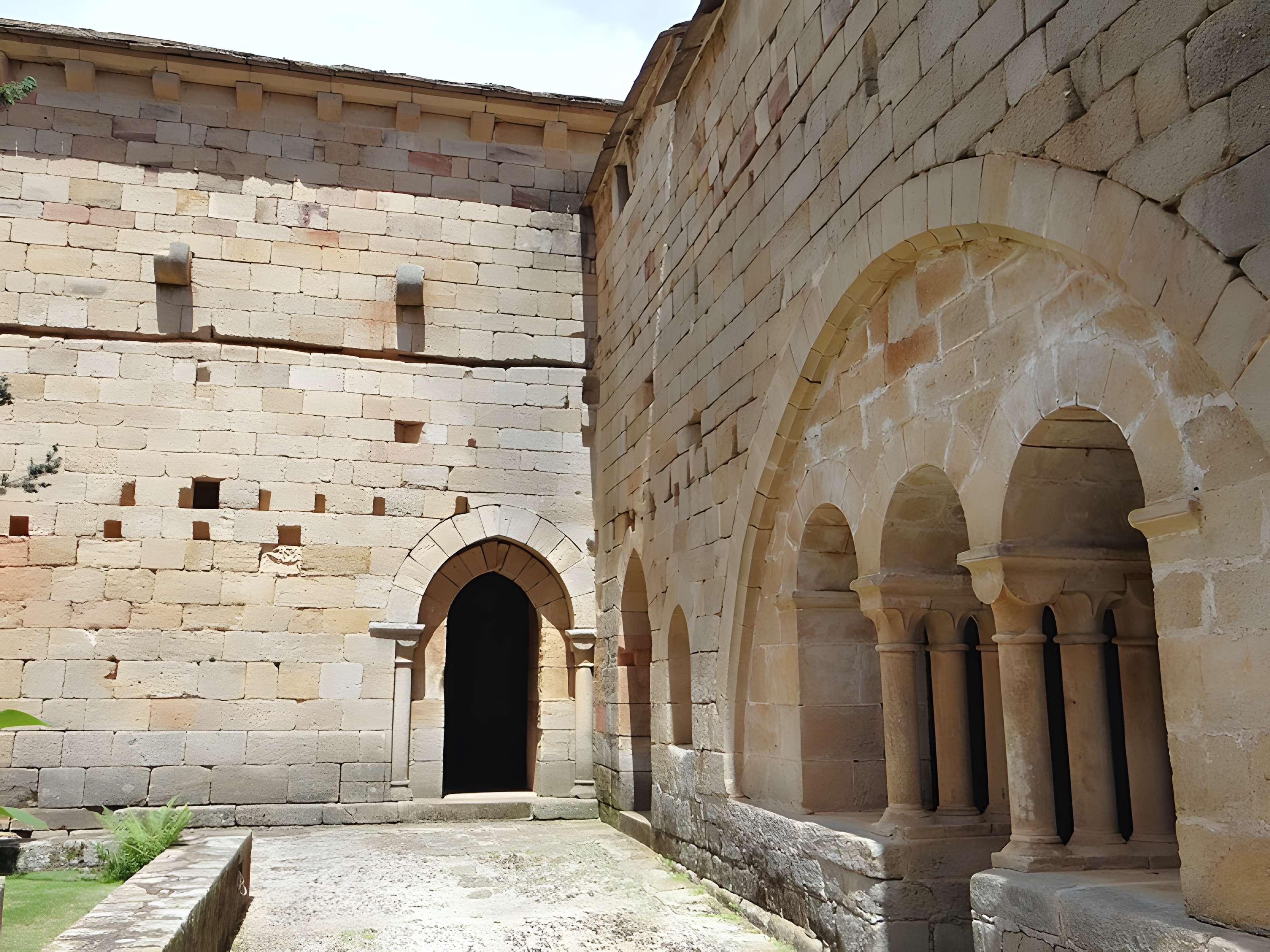 Prieuré de Comberoumal