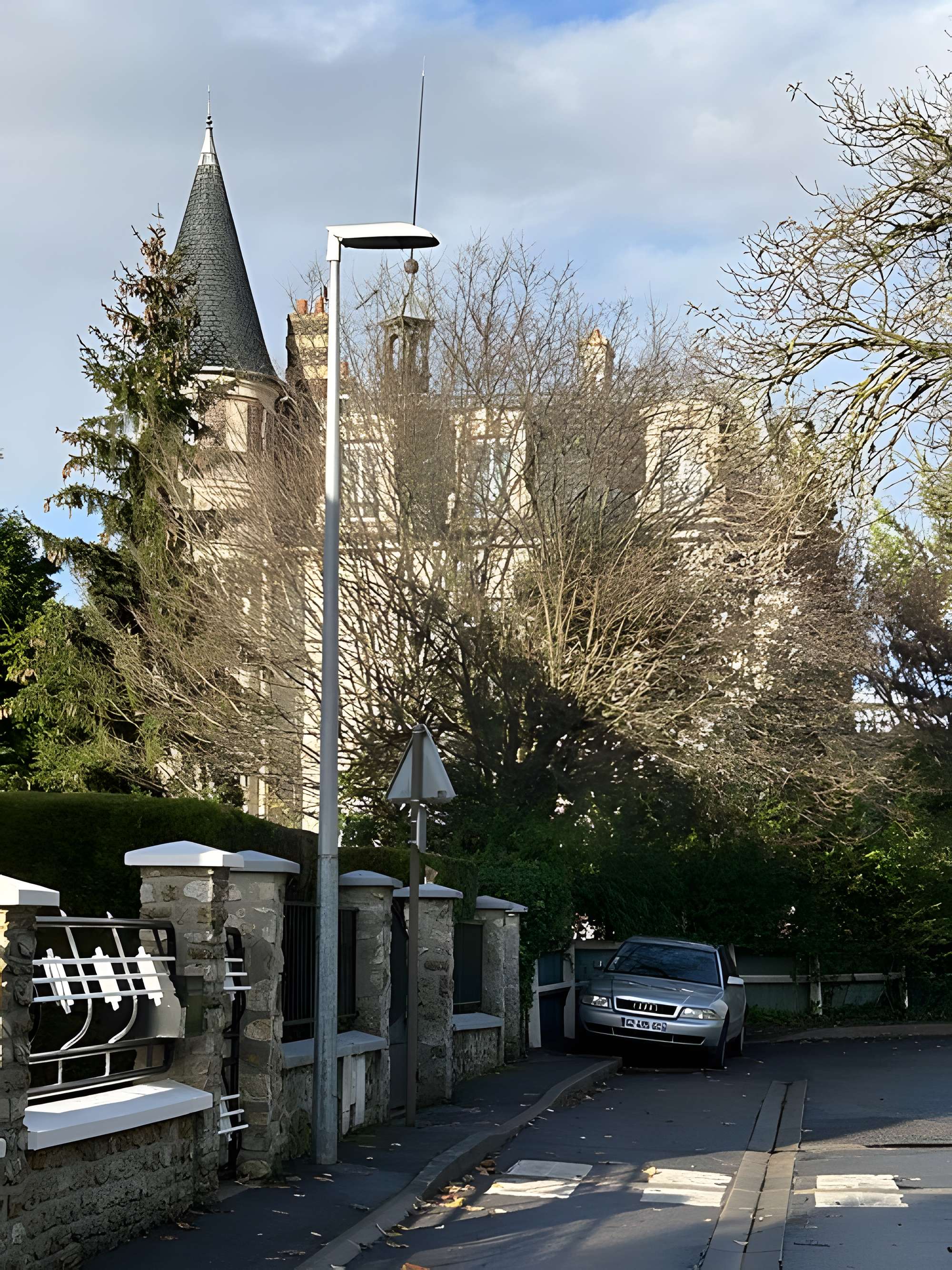 Petit pavillon dit La tourelle