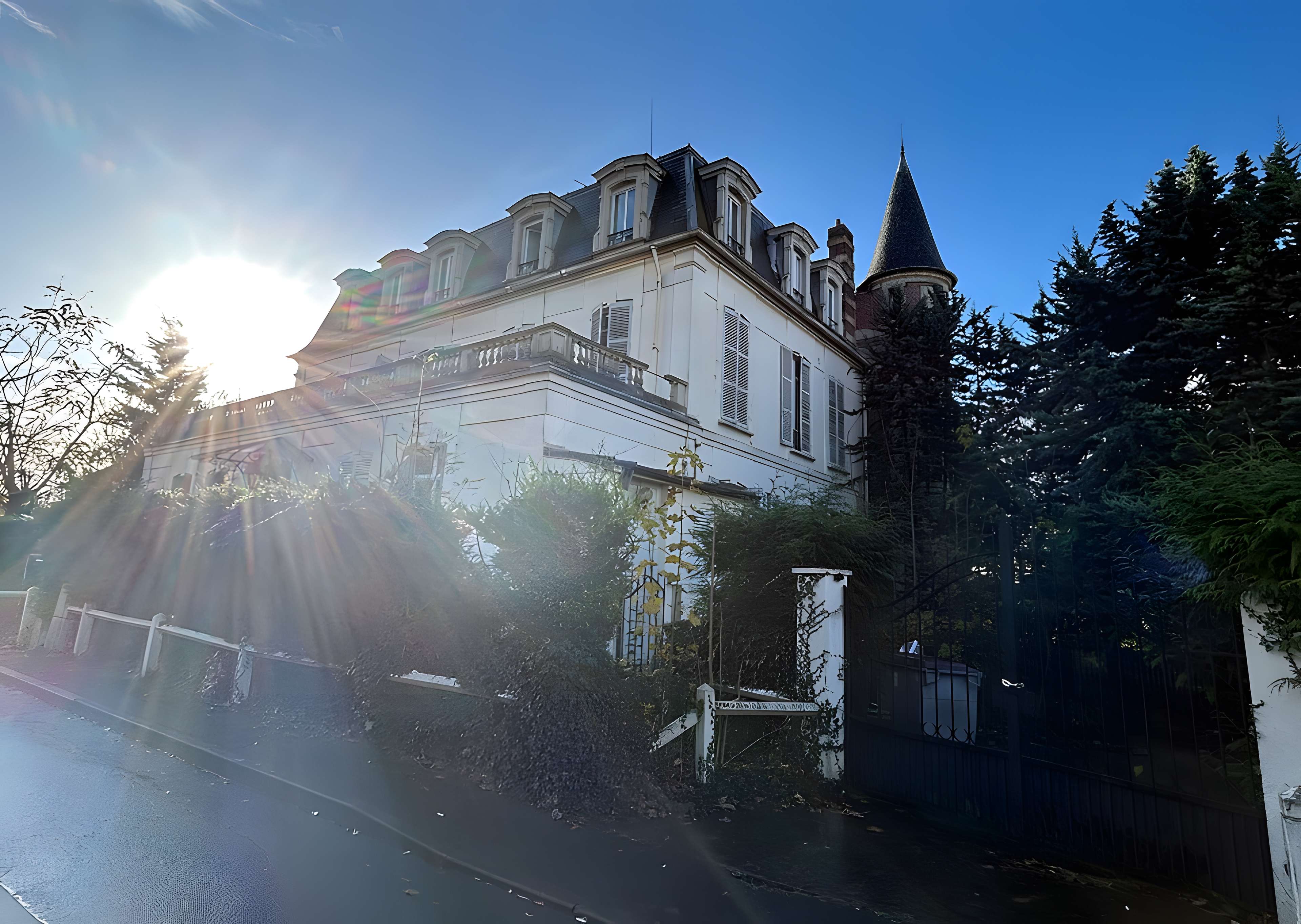 Petit pavillon dit La tourelle