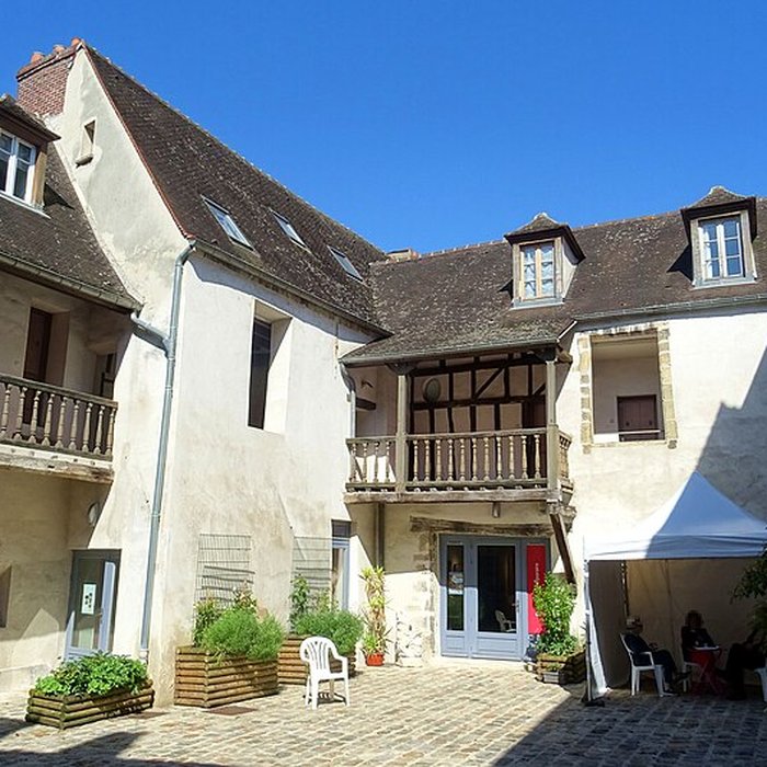 Photo de Relais de poste  , dit Hôtel du Croissant