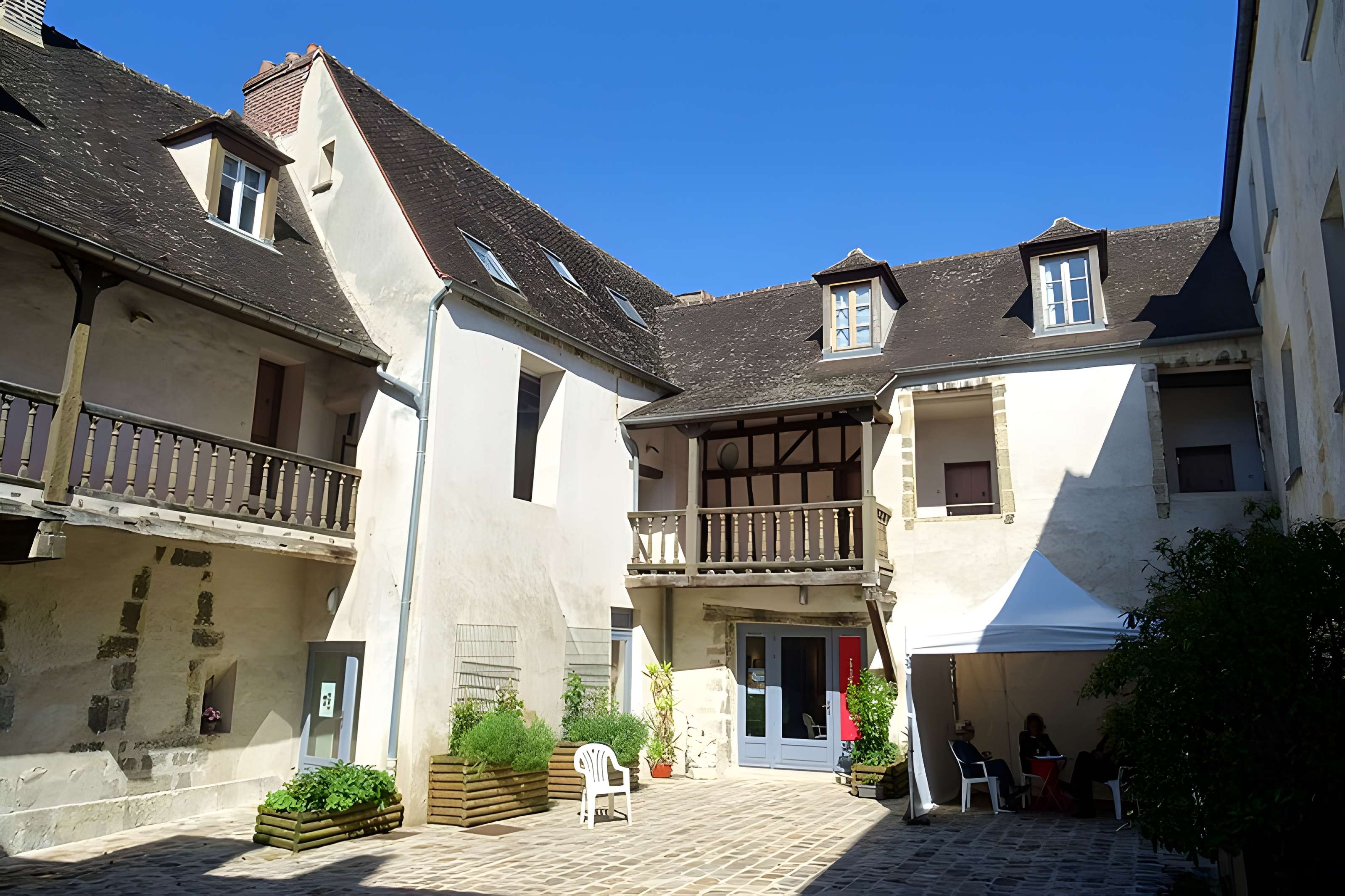 Relais de poste  , dit Hôtel du Croissant