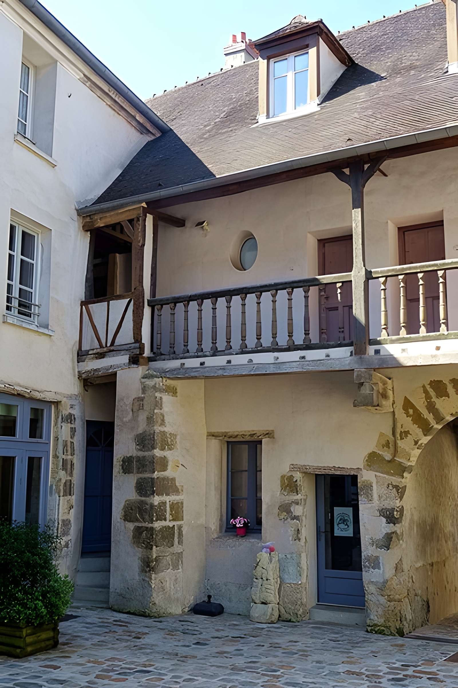 Relais de poste  , dit Hôtel du Croissant