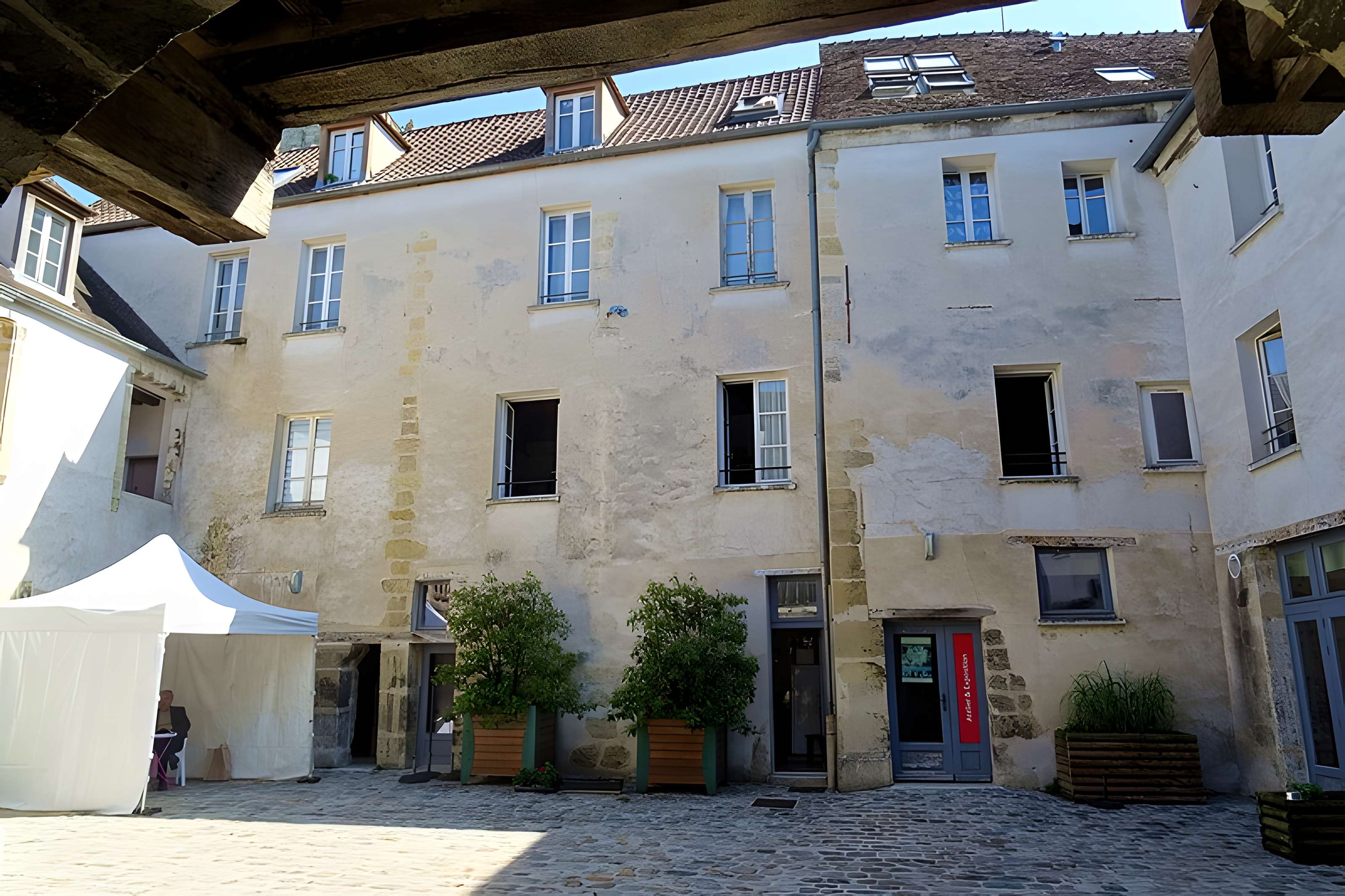 Relais de poste  , dit Hôtel du Croissant