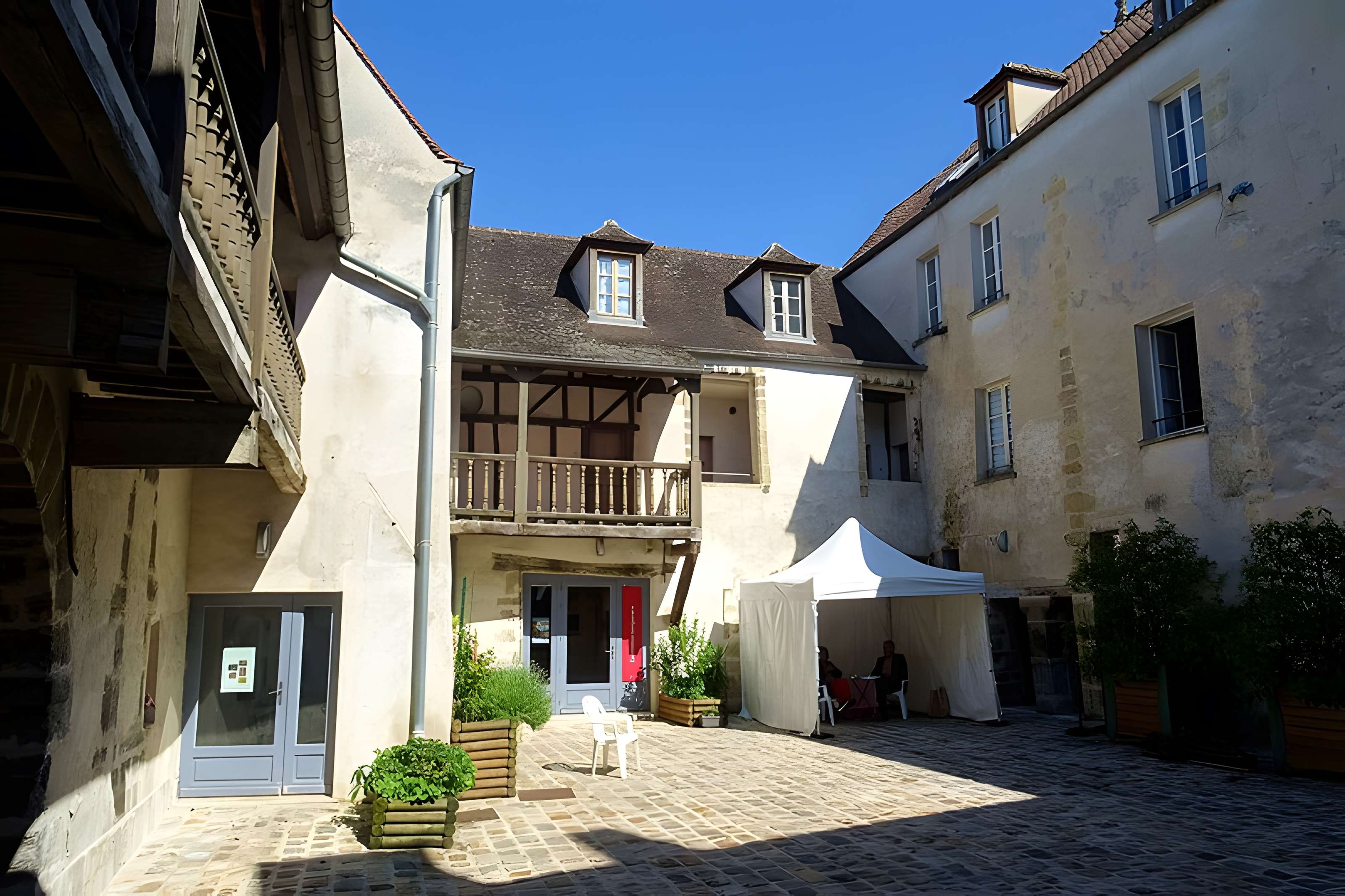 Relais de poste  , dit Hôtel du Croissant