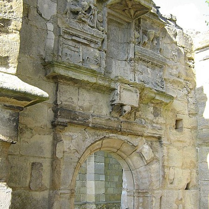 Photo de Eglise restes de lancienne