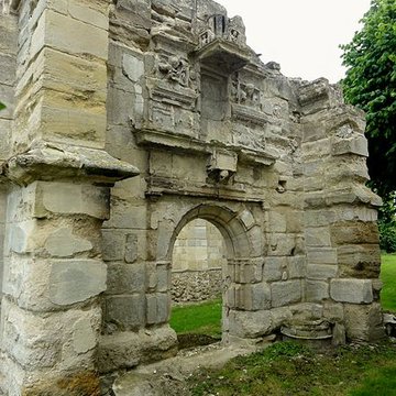 Eglise restes de lancienne