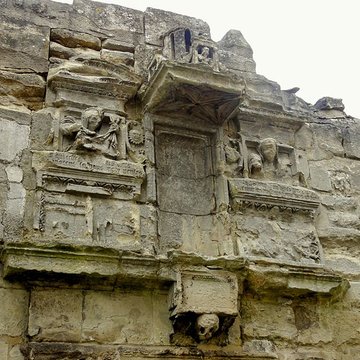 Eglise restes de lancienne