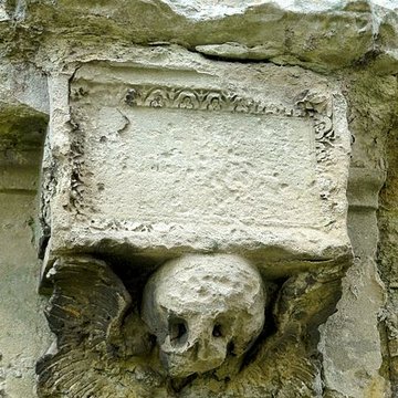 Eglise restes de lancienne