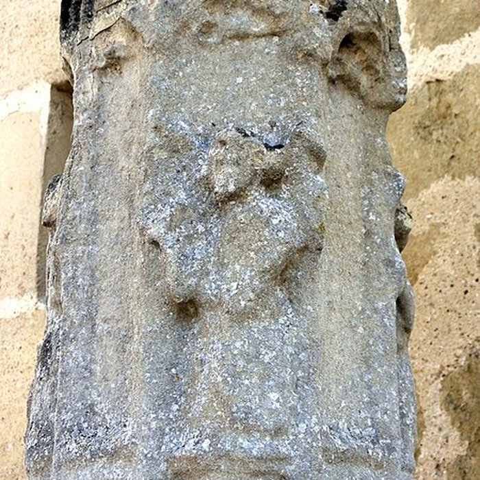 Photo de Croix près de léglise