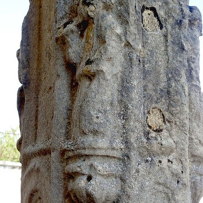 Photo de Croix près de léglise