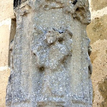 Croix près de léglise