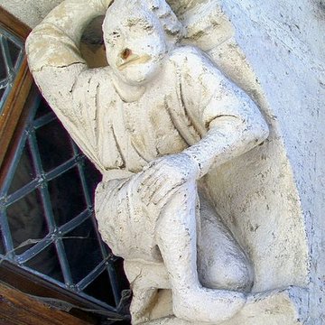 Porte du XIIIe siècle