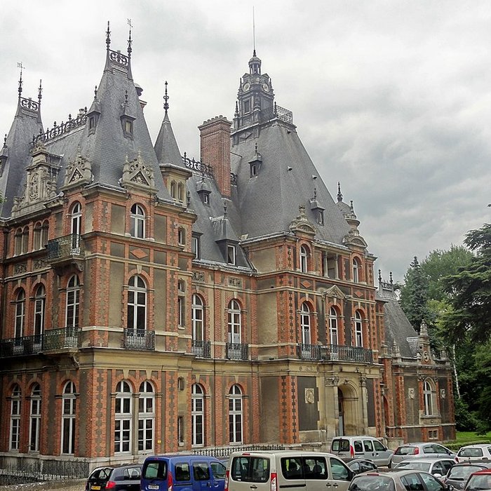 Photo de Château du duc de Dino, de son parc et ses dépendances