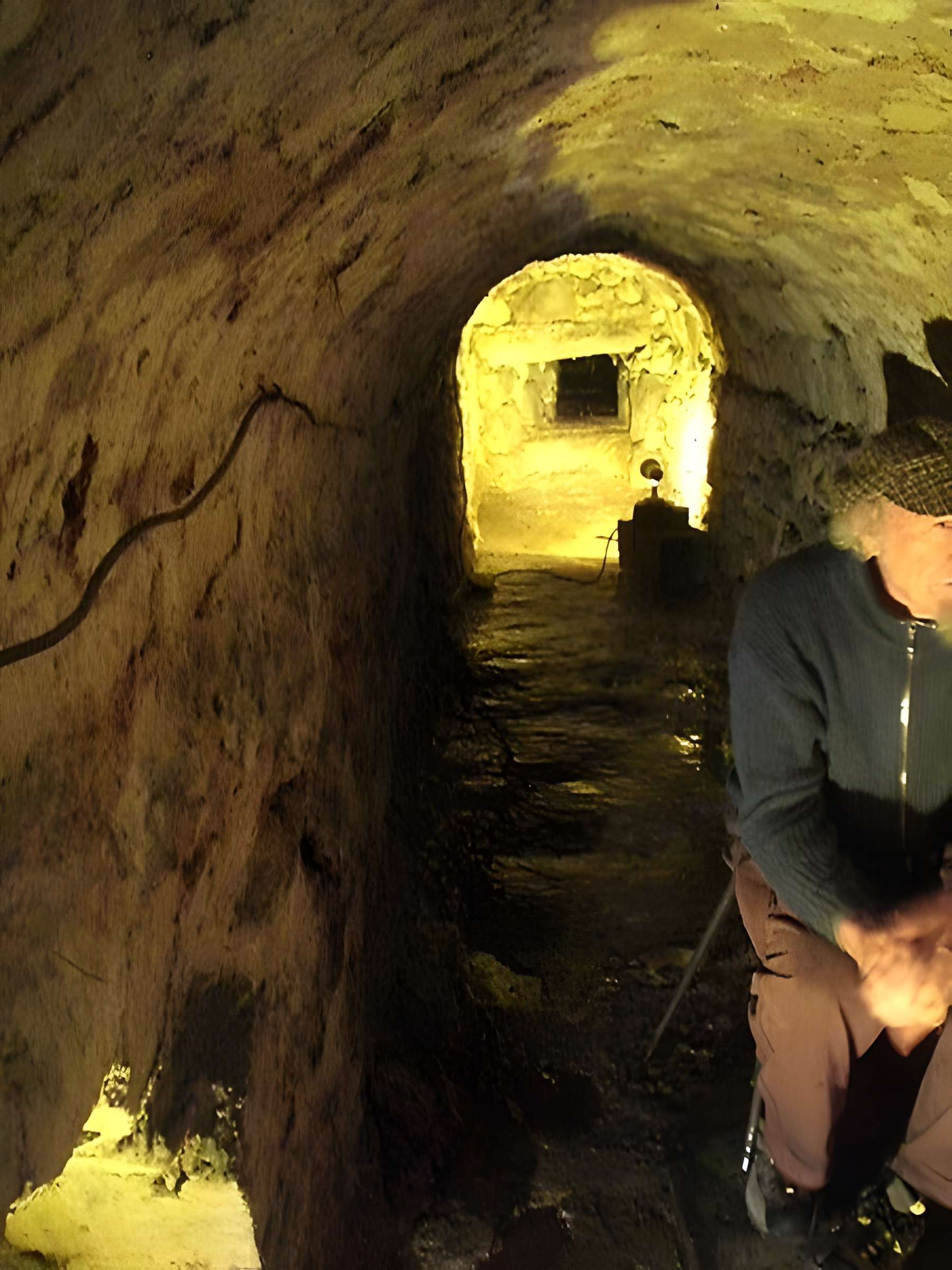 Réseau d'adduction d'eau de l'abbaye de Royaumont, dénommé Fontaine aux Moines