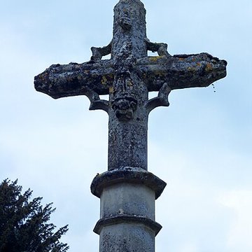 Croix de cimetière