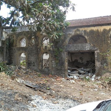 Ancienne caserne dartillerie dite lArsenal