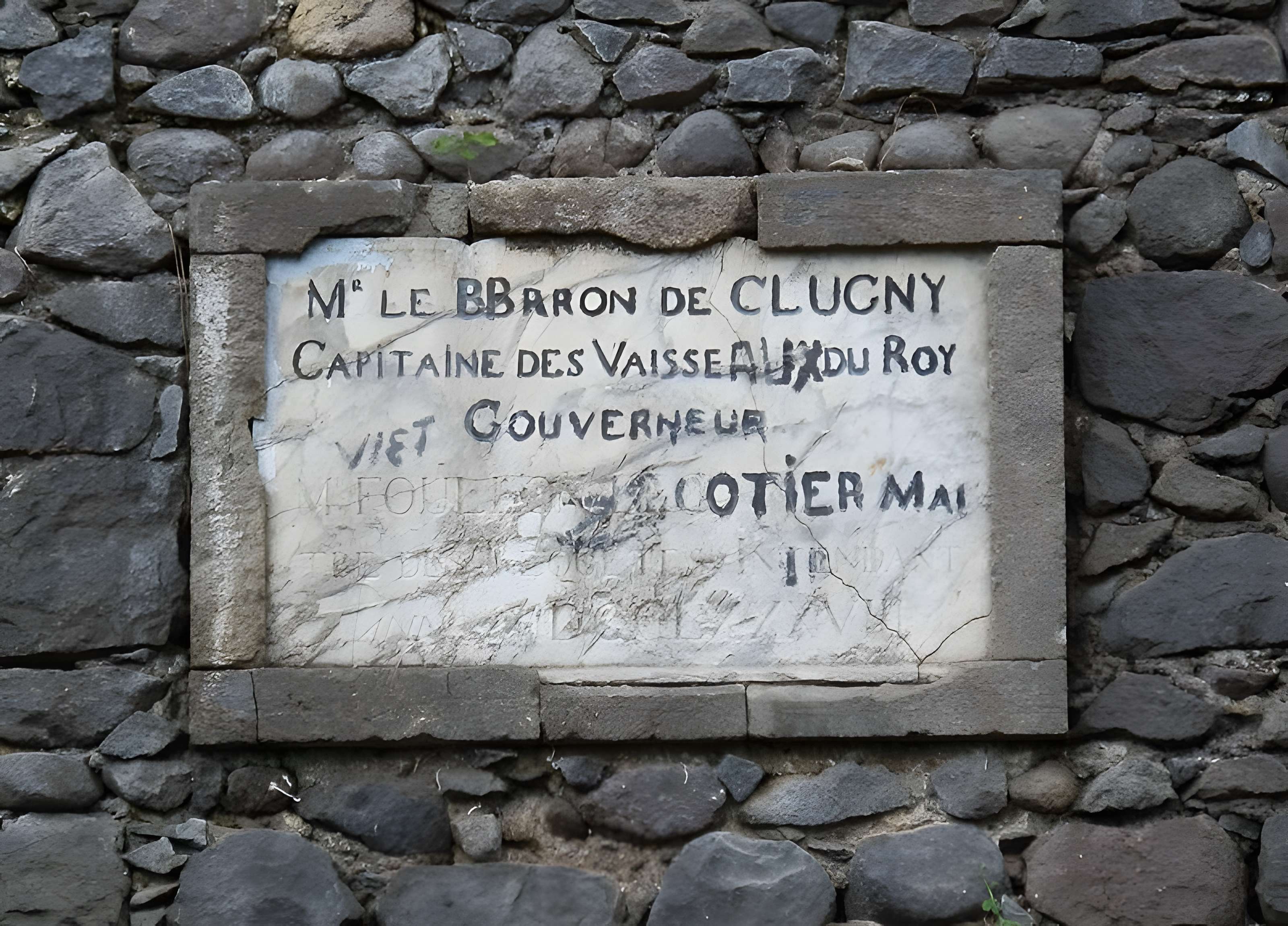Aqueduc et réservoir de Petite Guinée