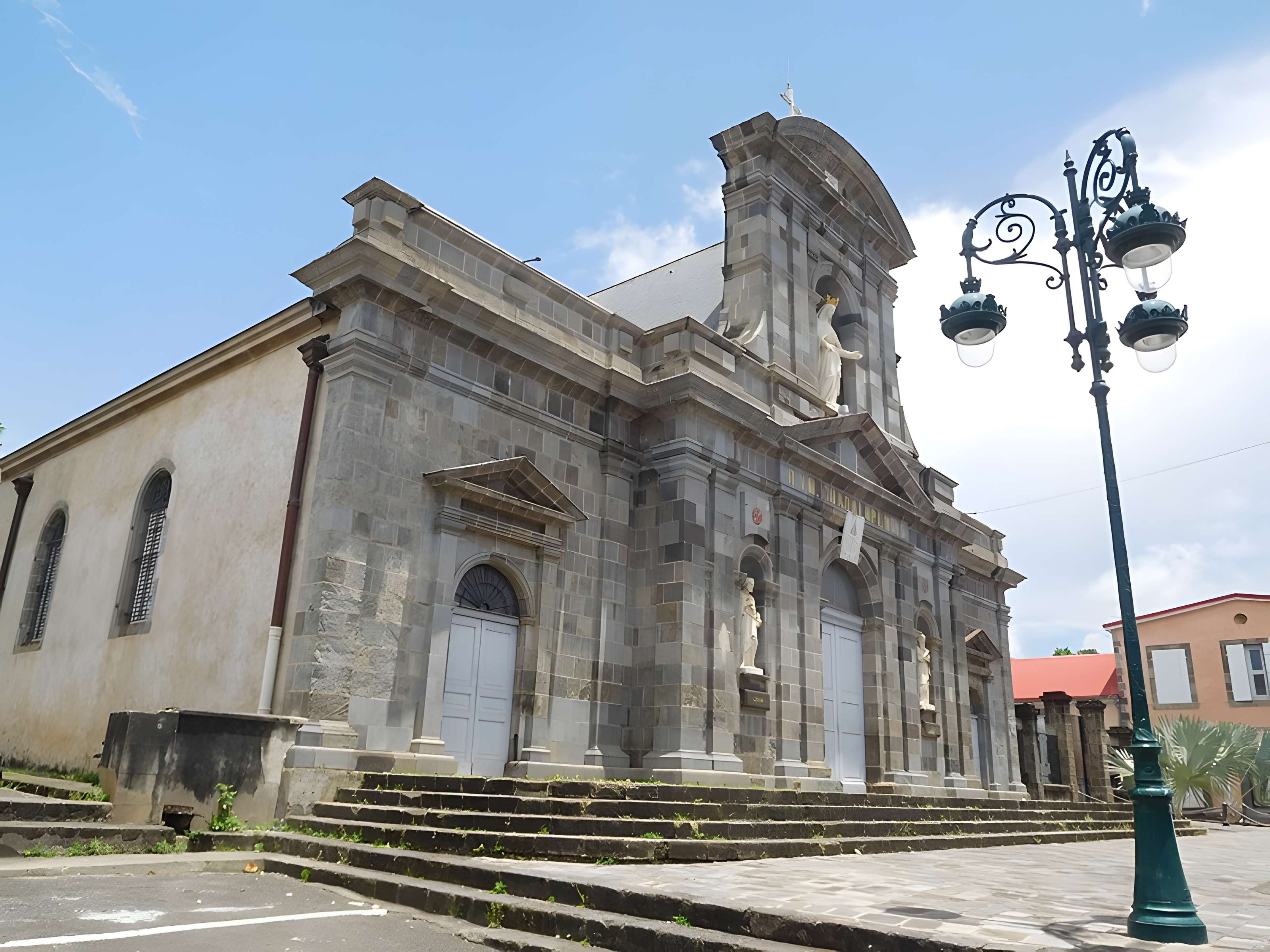 Cathédrale Notre-Dame de Guadeloupe, ancienne église Saint-François