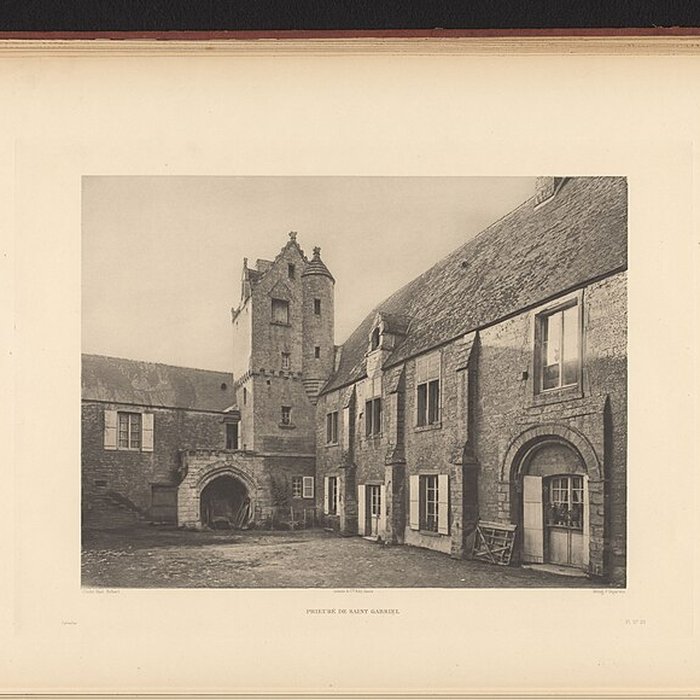 Photo de Restes du prieuré de Saint-Gabriel, puis Centre dapprentissage horticole