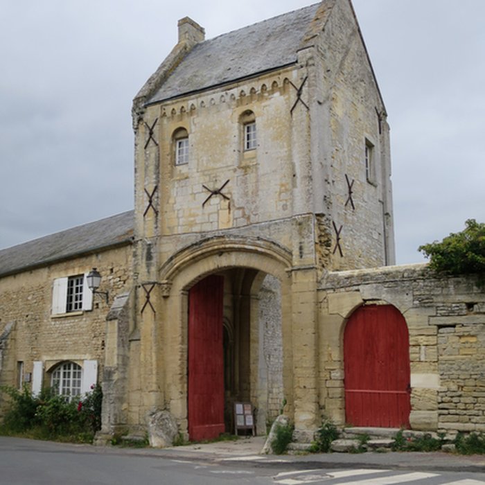 Photo de Restes du prieuré de Saint-Gabriel, puis Centre dapprentissage horticole