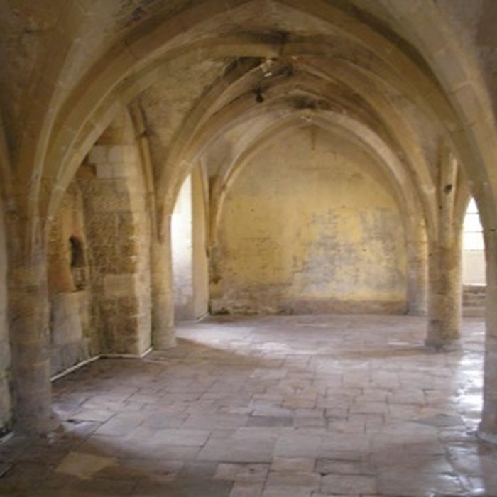 Photo de Restes du prieuré de Saint-Gabriel, puis Centre dapprentissage horticole