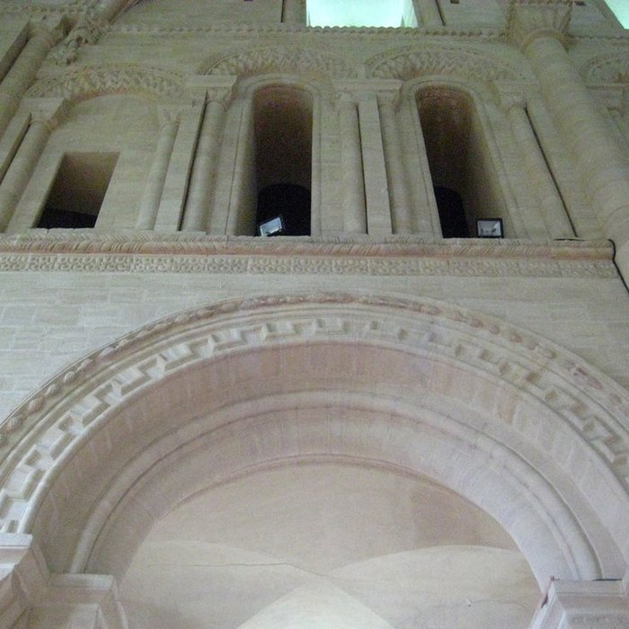 Photo de Restes du prieuré de Saint-Gabriel, puis Centre dapprentissage horticole