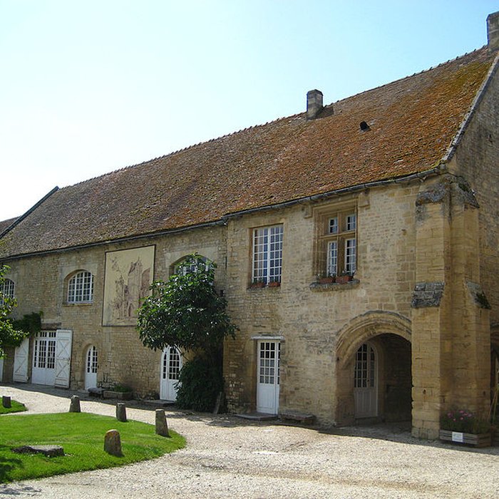 Photo de Restes du prieuré de Saint-Gabriel, puis Centre dapprentissage horticole