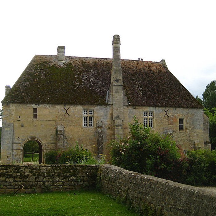 Photo de Restes du prieuré de Saint-Gabriel, puis Centre dapprentissage horticole