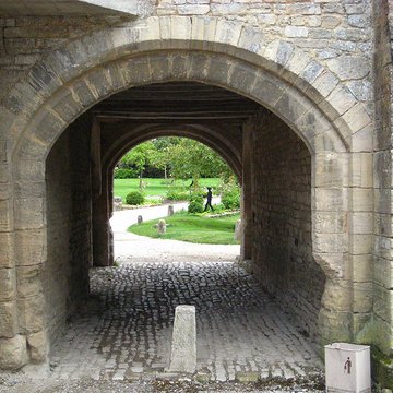 Restes du prieuré de Saint-Gabriel, puis Centre dapprentissage horticole
