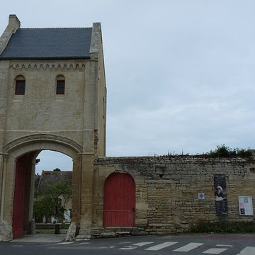 Restes du prieuré de Saint-Gabriel, puis Centre dapprentissage horticole