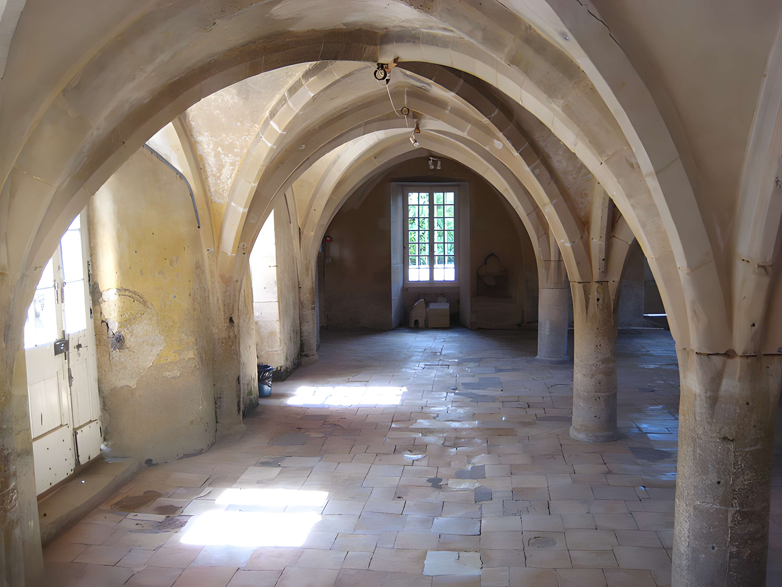 Restes du prieuré de Saint-Gabriel, puis Centre d'apprentissage horticole