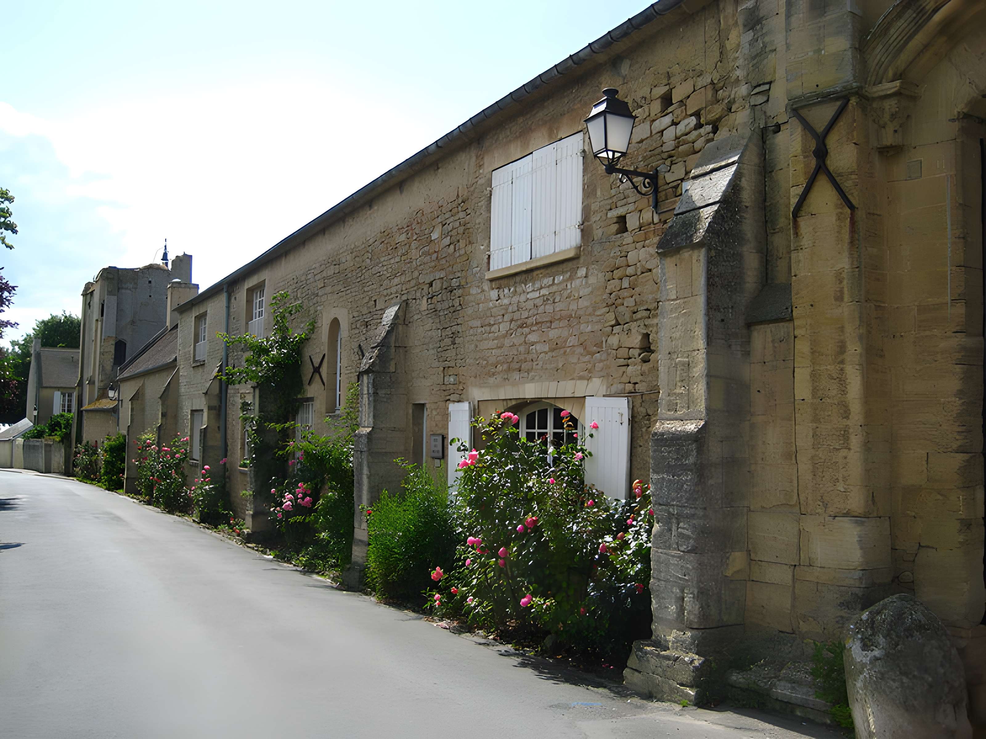 Restes du prieuré de Saint-Gabriel, puis Centre d'apprentissage horticole
