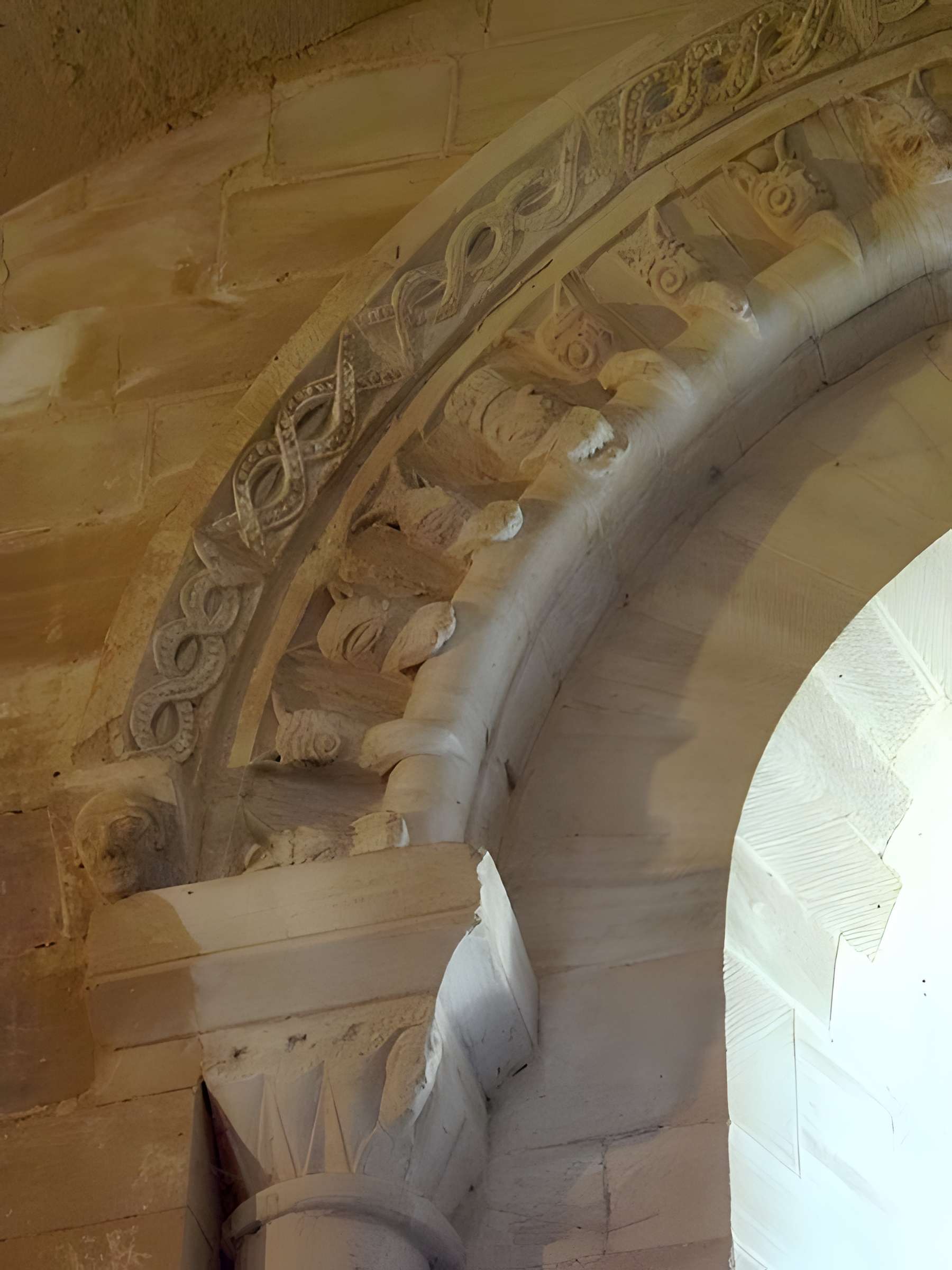 Restes du prieuré de Saint-Gabriel, puis Centre d'apprentissage horticole