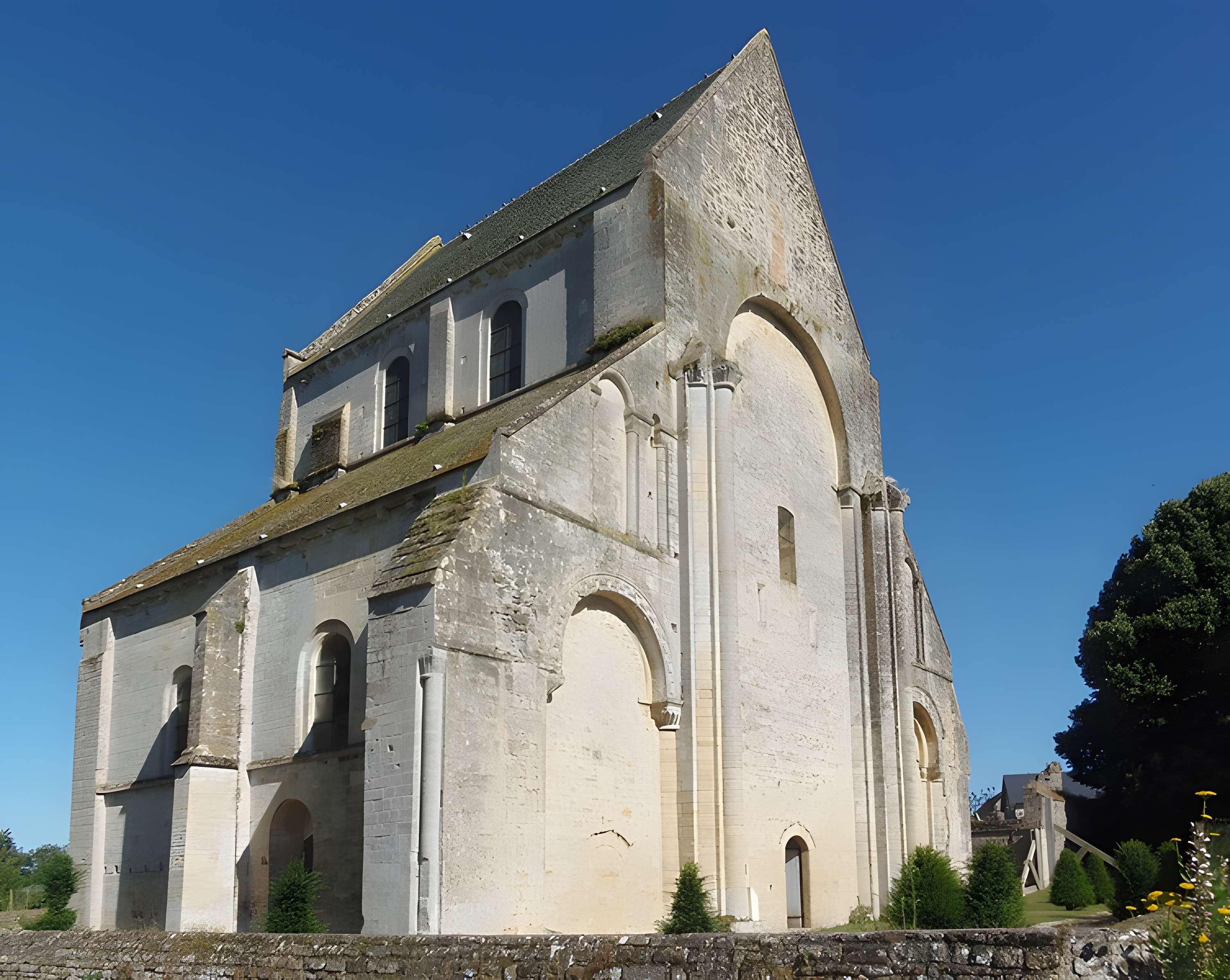 Restes du prieuré de Saint-Gabriel, puis Centre d'apprentissage horticole