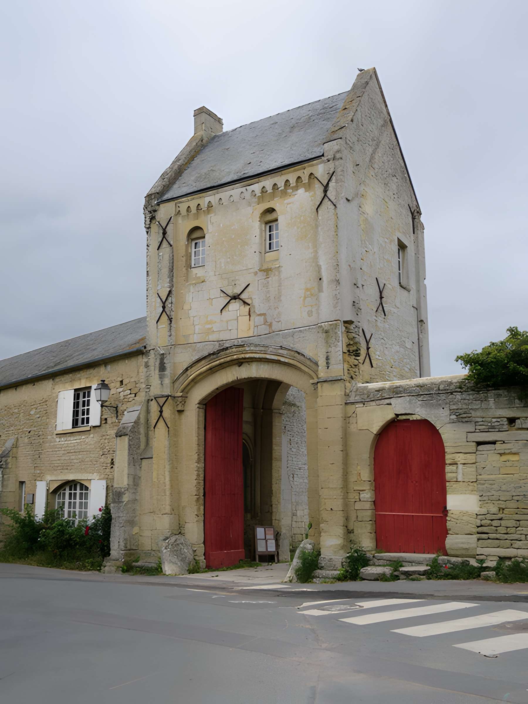 Restes du prieuré de Saint-Gabriel, puis Centre d'apprentissage horticole
