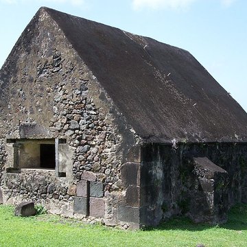 Fort Saint-Charles, Fort Richepance ou Fort Delgrès, puis laboratoire de vulcanologie