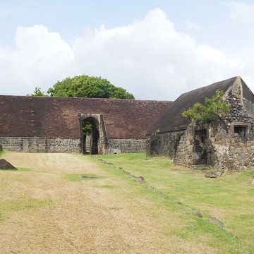 Fort Saint-Charles, Fort Richepance ou Fort Delgrès, puis laboratoire de vulcanologie