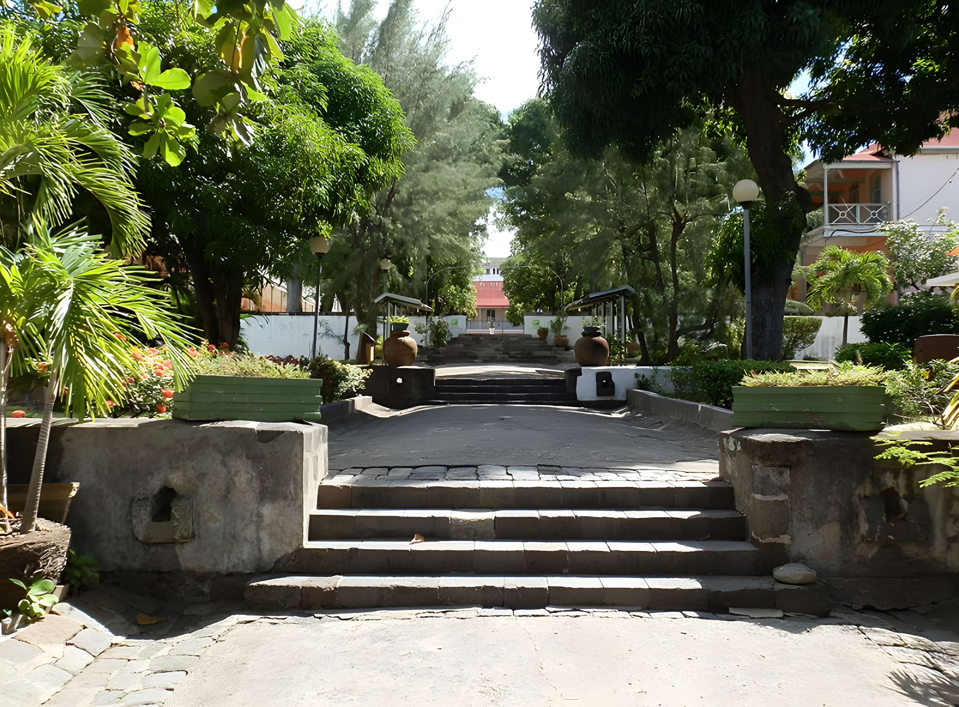 Lycée Gerville-Réache