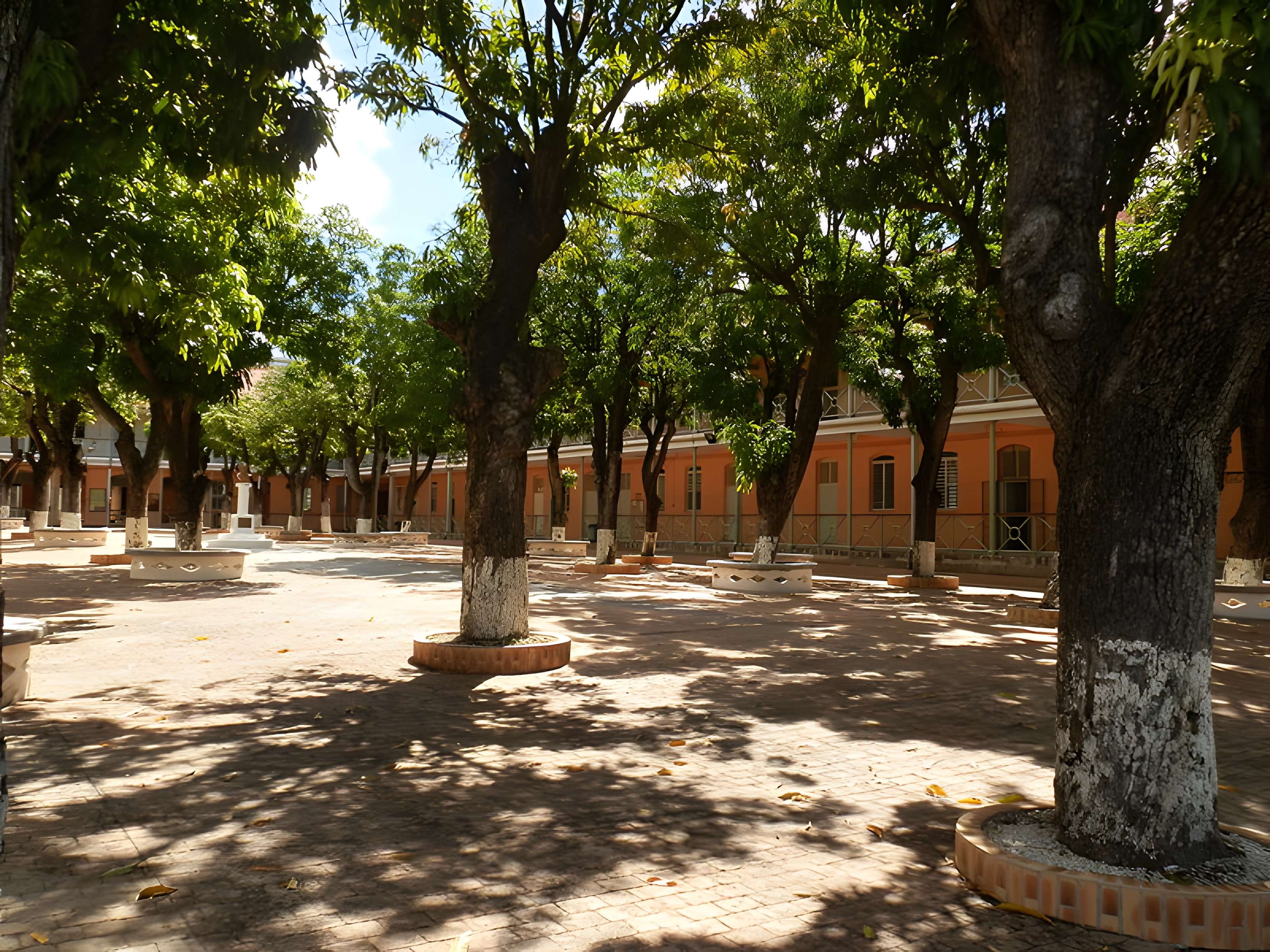 Lycée Gerville-Réache