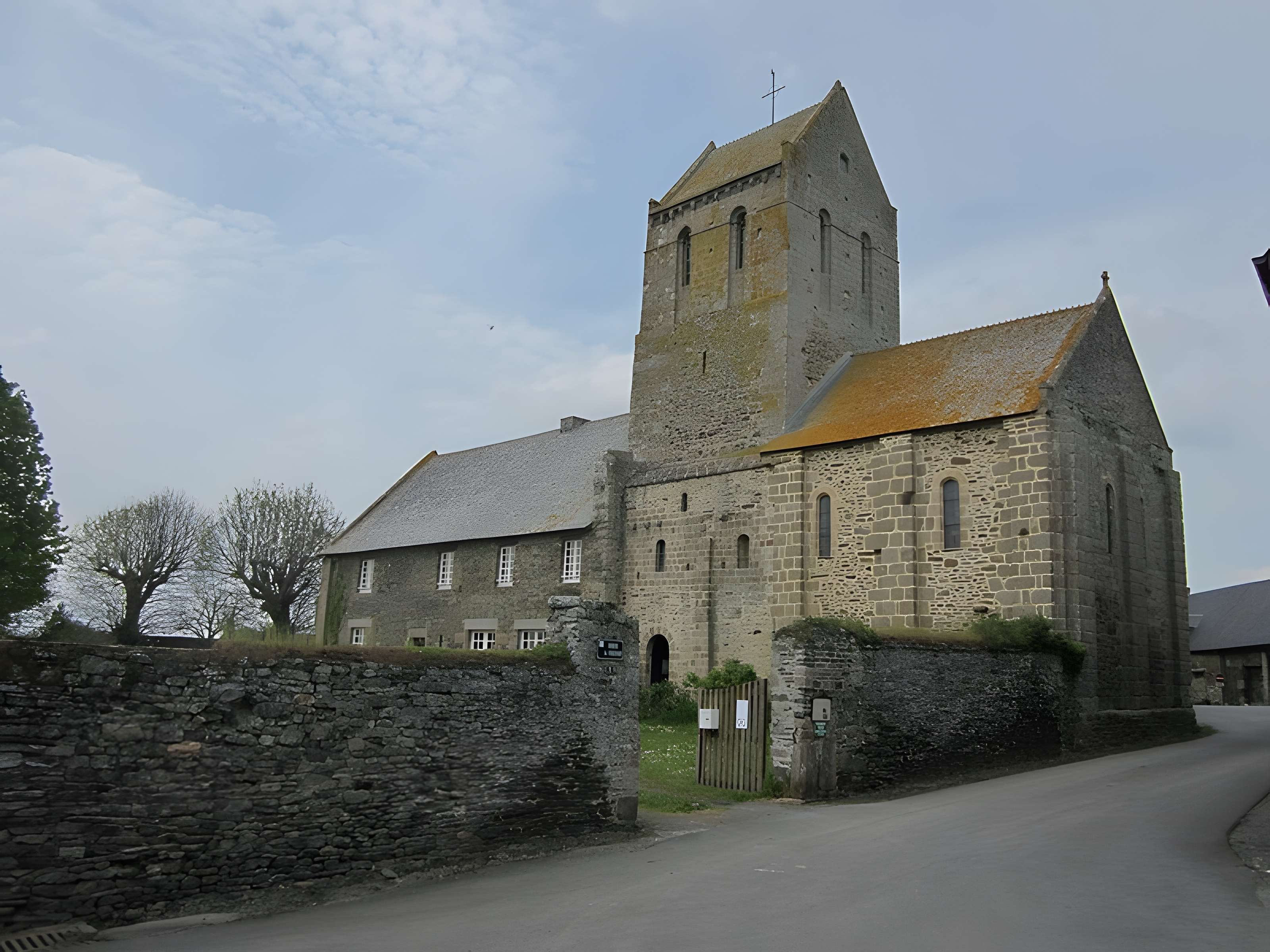 Prieuré de Saint-Léonard