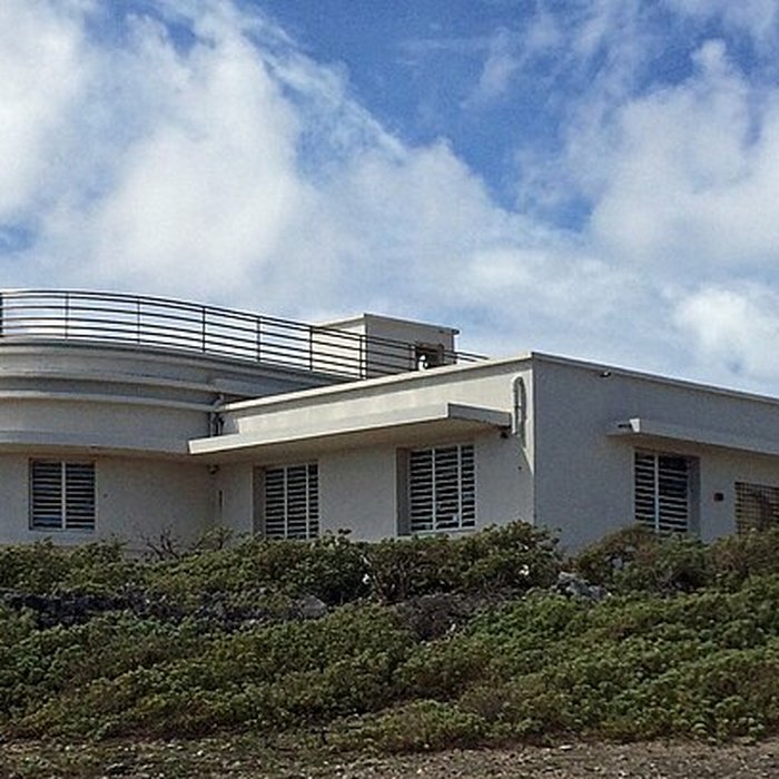 Photo de Station météorologique, située à la pointe des châteaux sur lîle de la Désirade