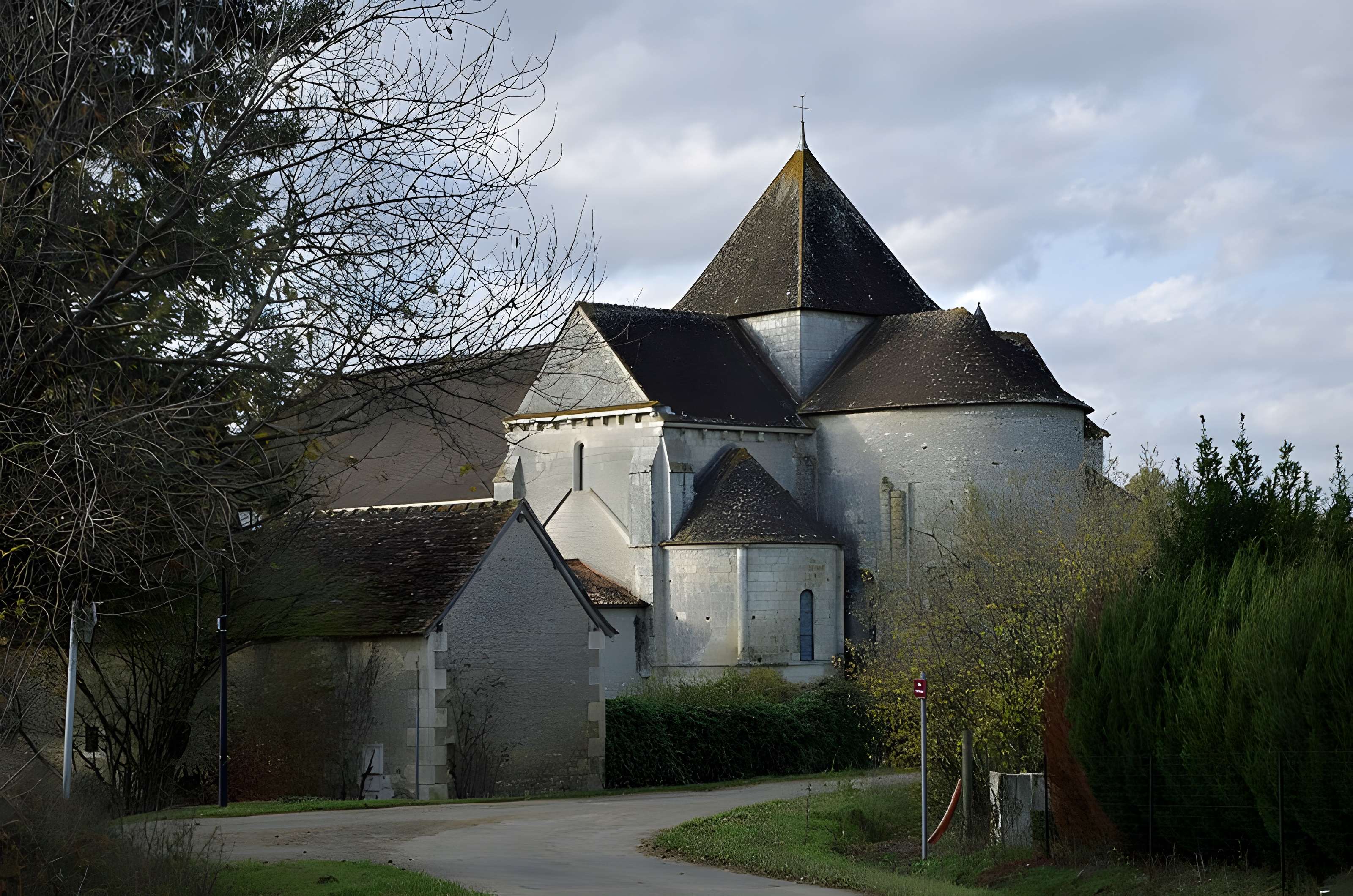 Prieuré de Villesalem