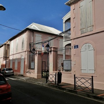 Ancien Lycée Carnot, actuellement Faculté de lettres