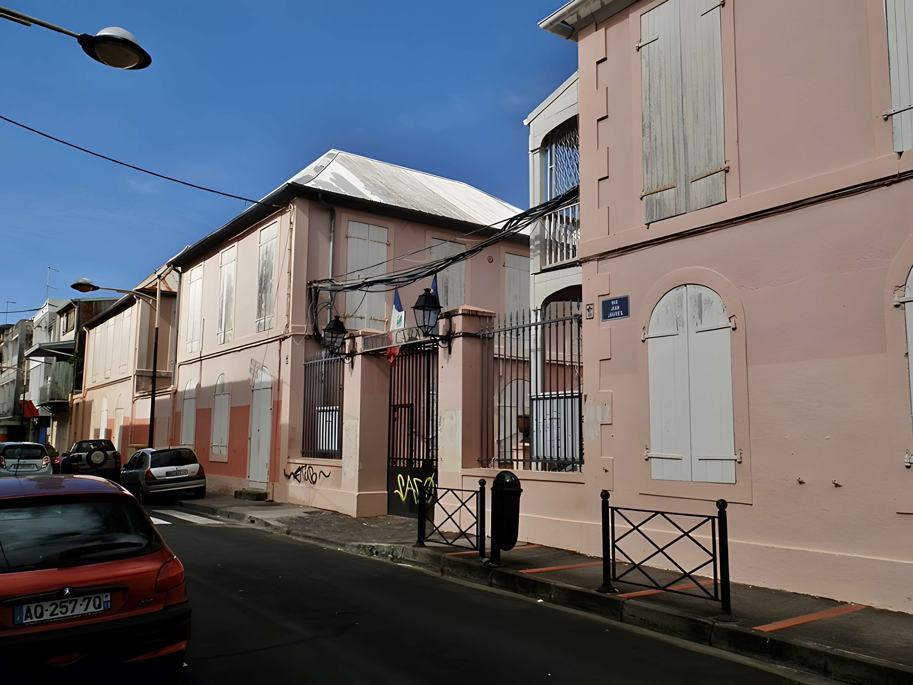 Ancien Lycée Carnot, actuellement Faculté de lettres
